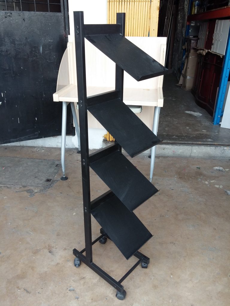 Catalogs Brochure Rack